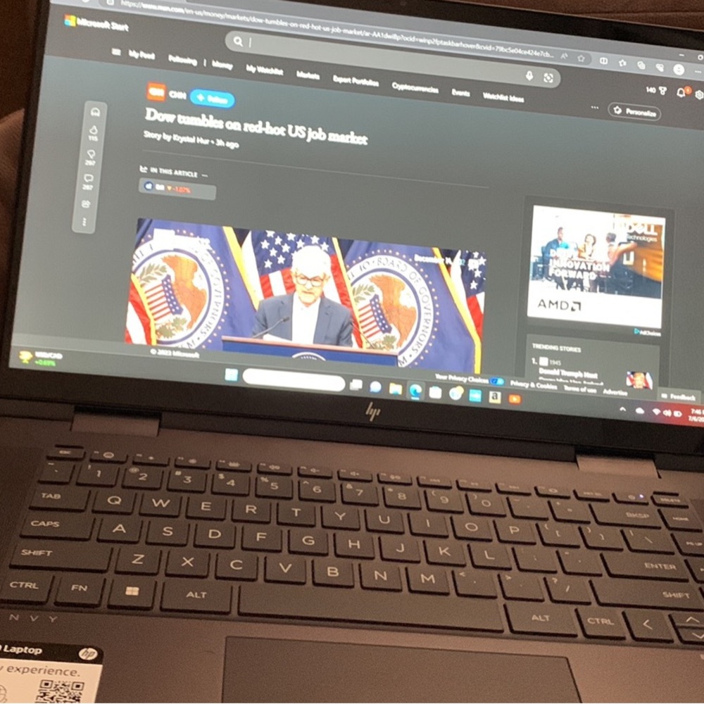 HP Envy x 360